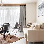 Luna Z Dwiema Sypialniami Apartzakop דירה זקופאנה