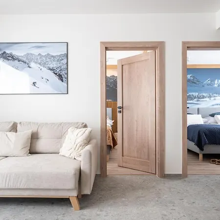 Luna Z Dwiema Sypialniami Apartzakop Apartman *