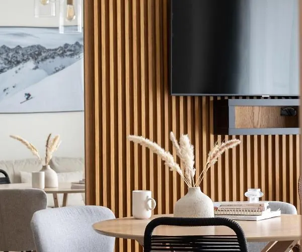 Luna Apartzakop Apartment